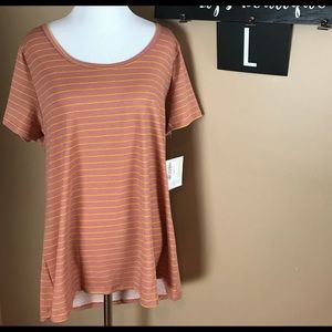 Lularoe Classic T shirt